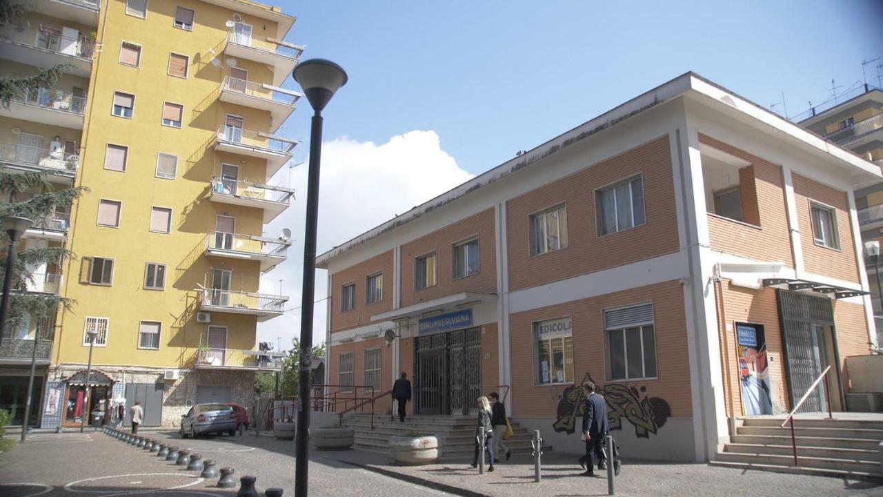 Binario 2 Hotel San Giorgio a Cremano Eksteriør billede