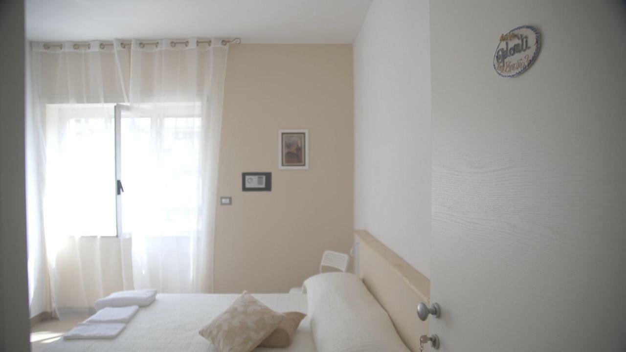 Binario 2 Hotel San Giorgio a Cremano Eksteriør billede