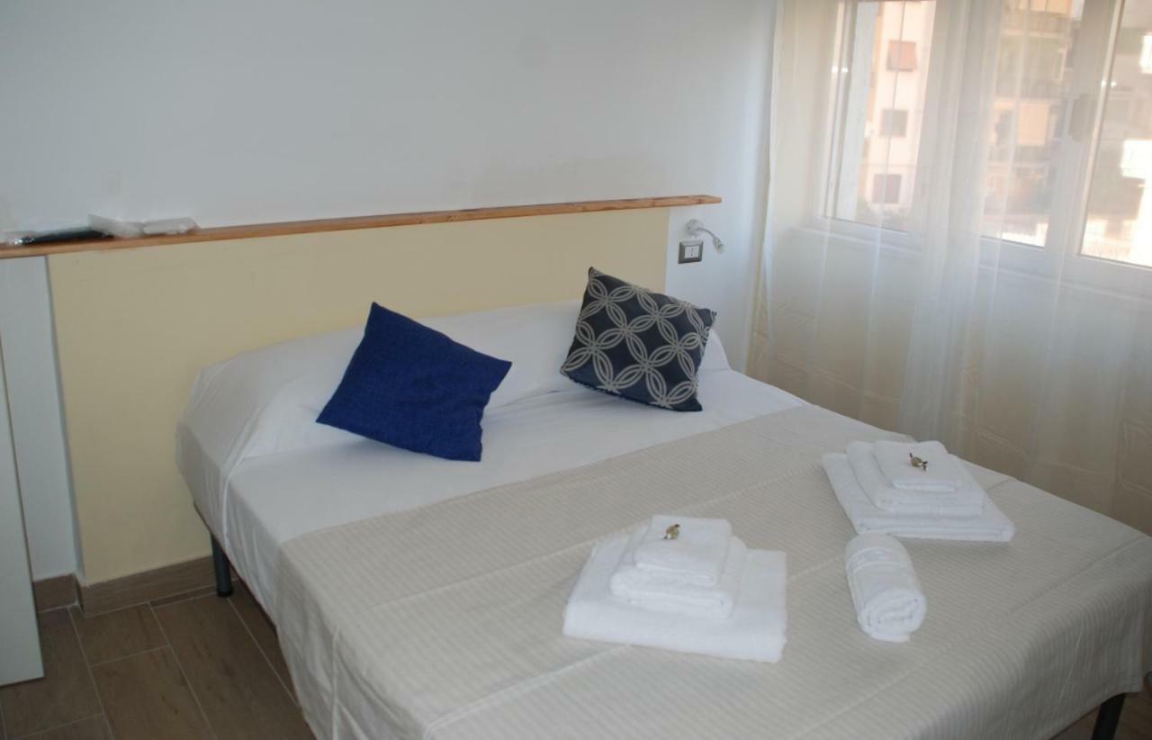 Binario 2 Hotel San Giorgio a Cremano Eksteriør billede